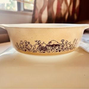 Vintage Pyrex Ovenware Forrest Fancies Dish
